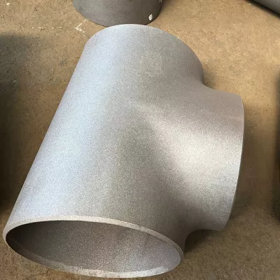 A105 Carbon Steel Welded Equal Tee for Gas and Oil