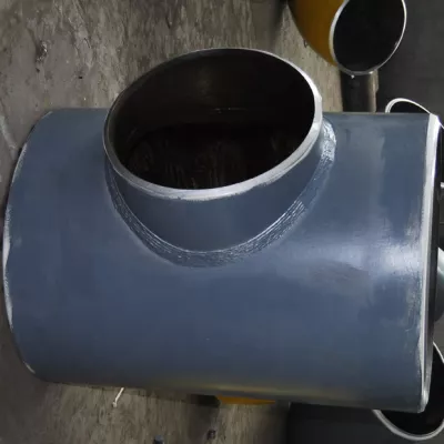 A234 WPB Carbon Steel Equal Tee for Oil and Gas