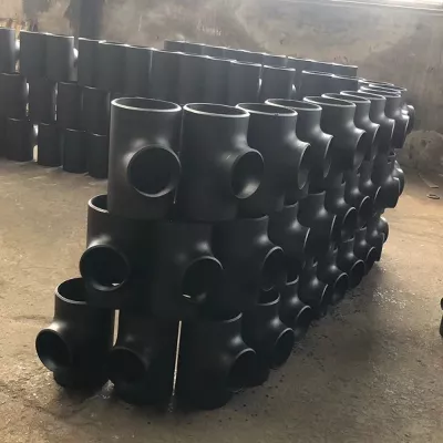 Painted Carbon Steel Seamless Tee for Oil Pipelines