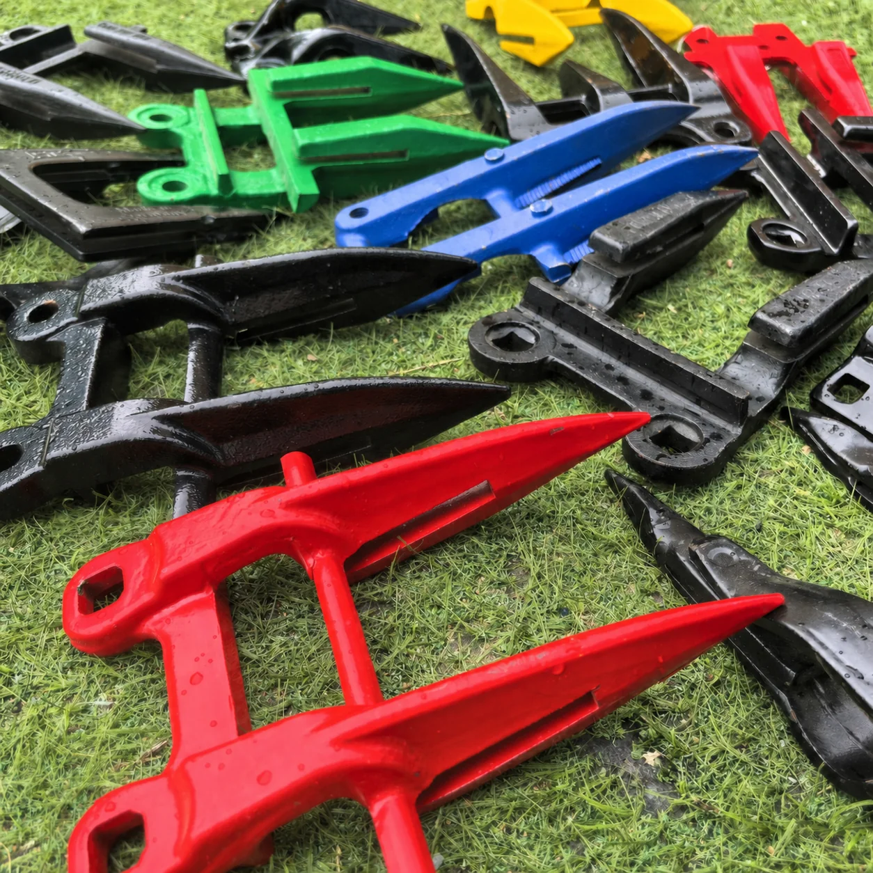Heavy Duty Forged CK 45 Steel Harvester Knife Guard Fits Part for Major Brands Worldwide Combine Harvester Finger Guard