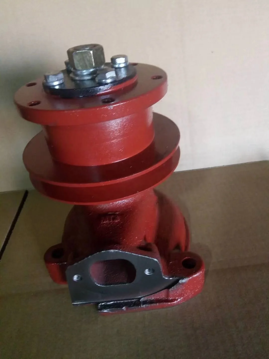 Water Pump for Mtz Tractor Parts Belarus Mtz 80 Hydraulic Pump for Ford Tractor John Apply to Deere Hydraulic Pump
