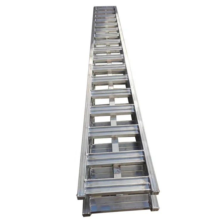 Manufacturer of Aluminum Ladder Use for KUBOTA Combine Harvesters Loading 5T
