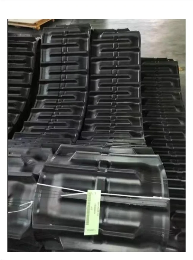 Combine Harvester Rubber Crawler for World and Fit for Kubota DC60 Combine Harvester Spare Parts